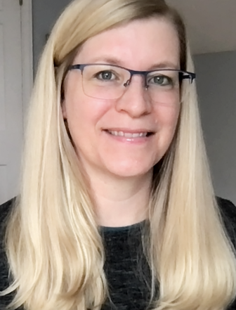 Sarah Miller headshot